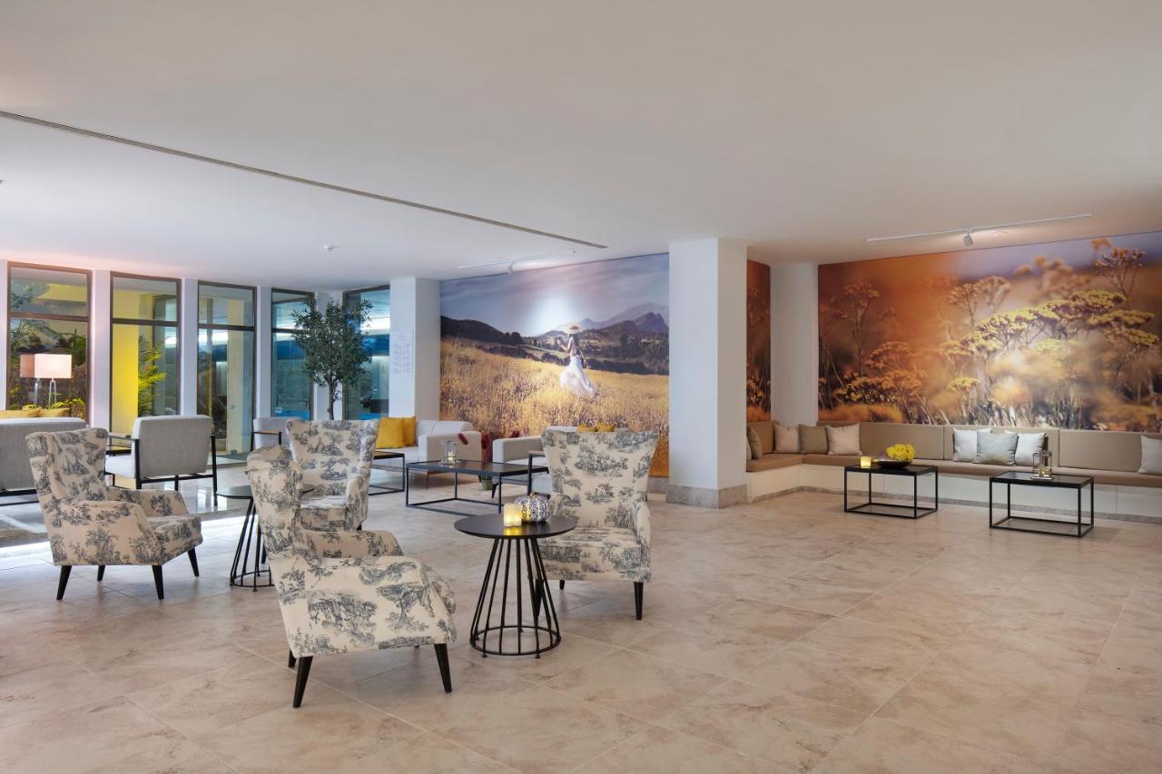 Nirvana Cosmopolitan Hotel - Convention & Sports Center อันตัลยา ภายนอก รูปภาพ